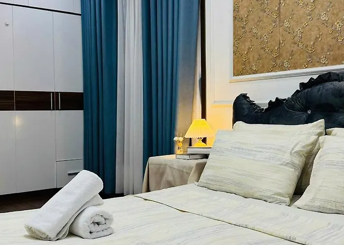 Kay 2201 New Life Tow Apartment Hạ Long